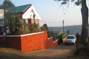 Chamhouse Exterior Bungalow Photo